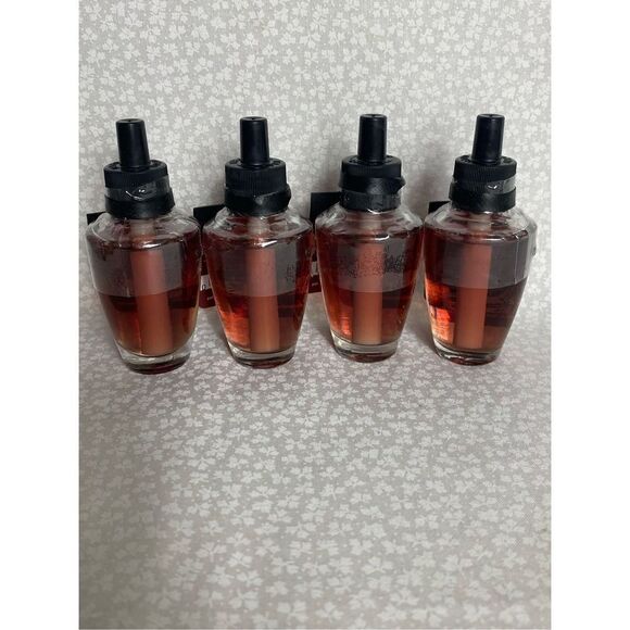 Bath and Body Works SPICED MORNING CHAI 4 Wallflower Refills - Picture 3 of 5